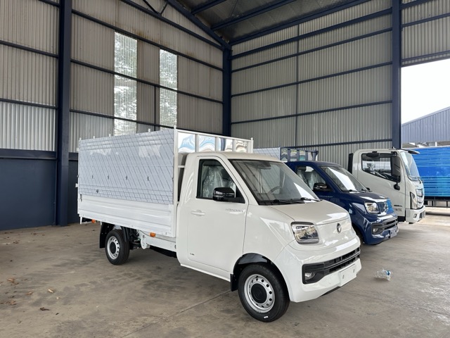 Xe tải Foton Wonder thùng bạt